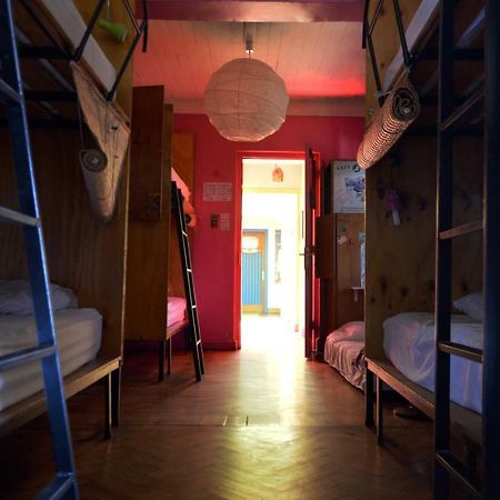 سانتياغو Princesa Insolente Hostel المظهر الخارجي الصورة
