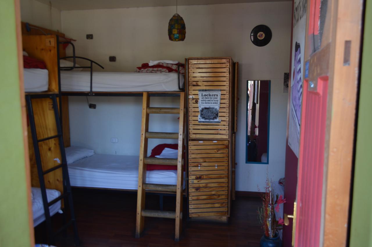 سانتياغو Princesa Insolente Hostel المظهر الخارجي الصورة