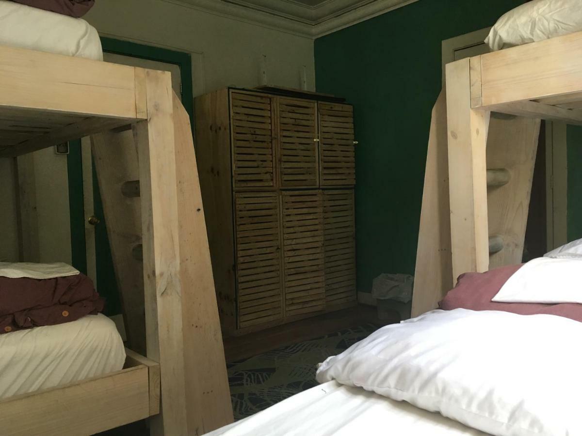 سانتياغو Princesa Insolente Hostel المظهر الخارجي الصورة