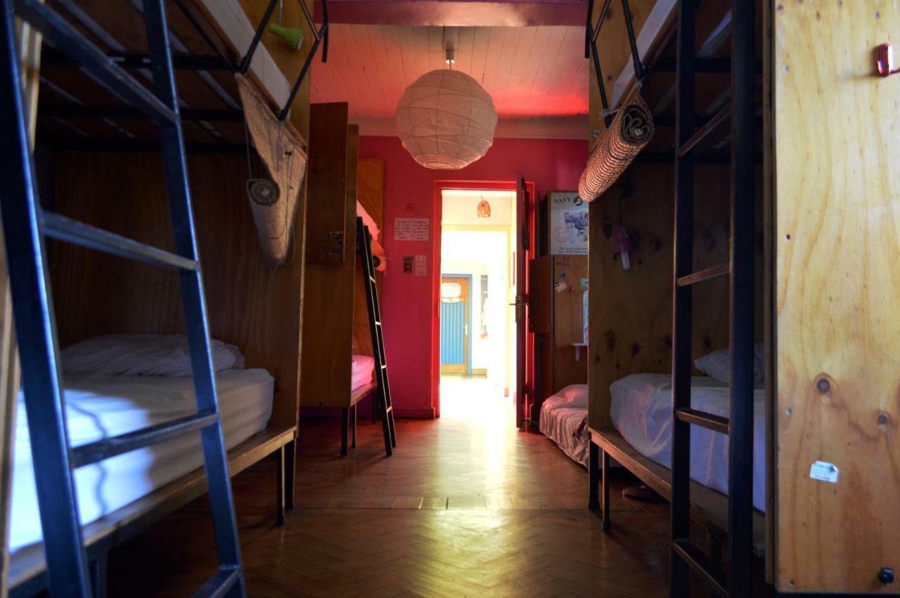 سانتياغو Princesa Insolente Hostel المظهر الخارجي الصورة