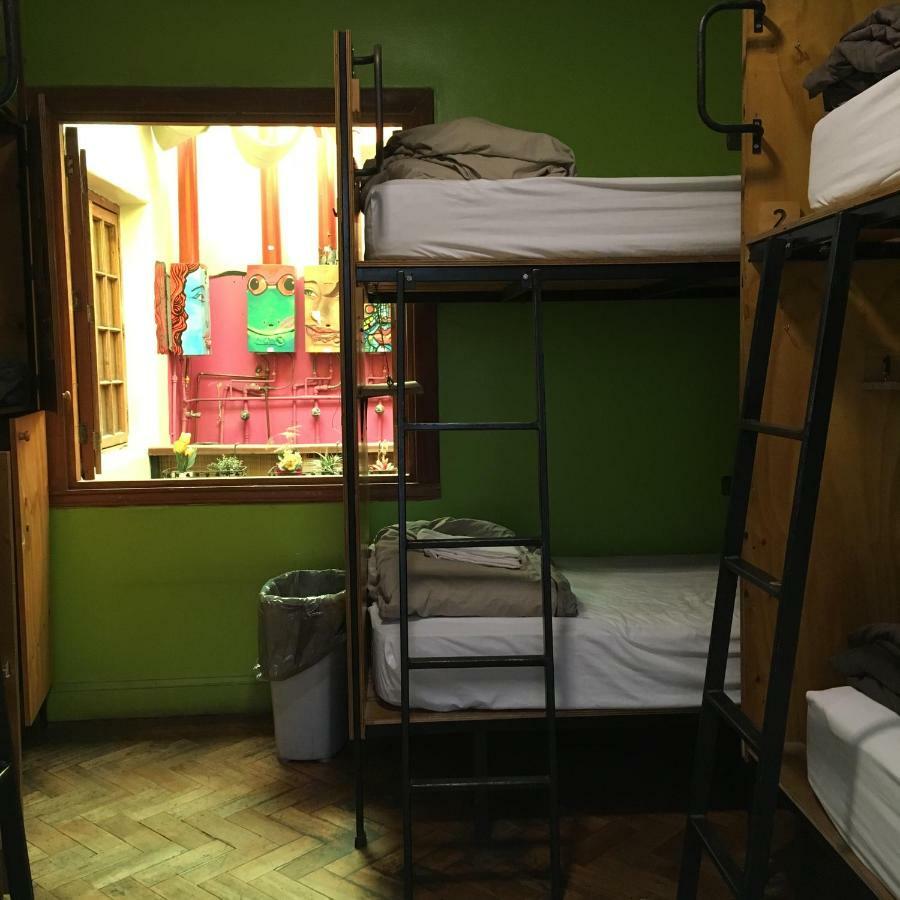 سانتياغو Princesa Insolente Hostel المظهر الخارجي الصورة