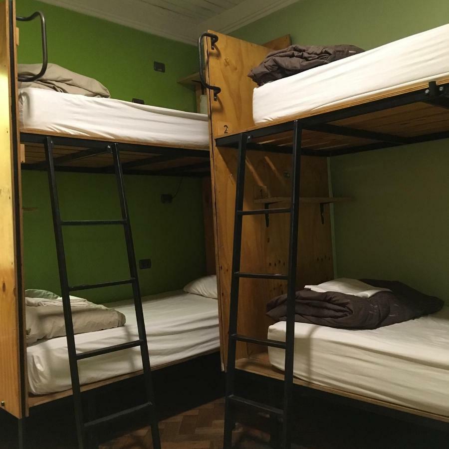 سانتياغو Princesa Insolente Hostel المظهر الخارجي الصورة